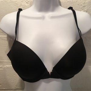 SOLD NWOT Victoria’s Secret Bra